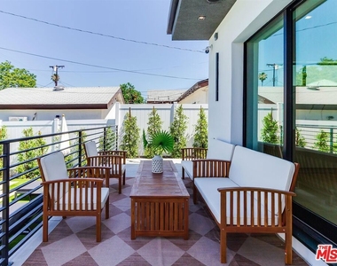 5929 Hesperia Avenue - Photo Thumbnail 57