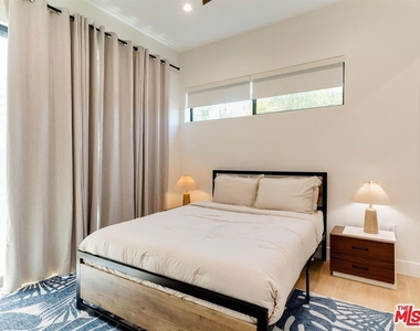 5929 Hesperia Avenue - Photo Thumbnail 50