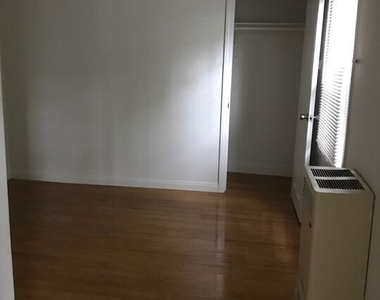 1044 N Bonnie Brae Street - Photo Thumbnail 3