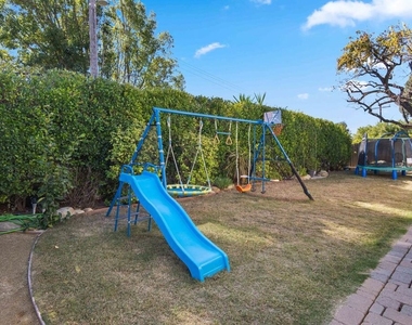 176 Longfellow Street - Photo Thumbnail 19