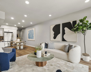 7428 Santa Monica Boulevard - Photo Thumbnail 5
