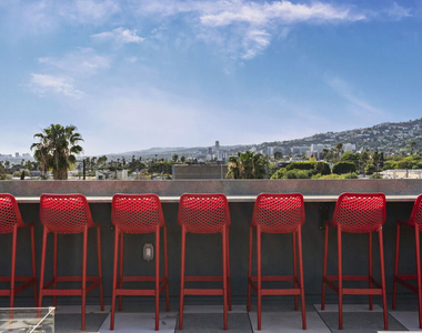 7428 Santa Monica Boulevard - Photo Thumbnail 26