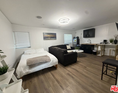 2491 Granville Avenue - Photo Thumbnail 1