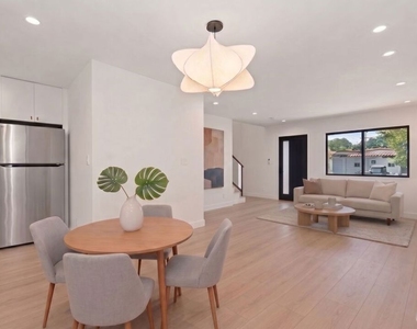 5843 Whitworth Drive - Photo Thumbnail 3