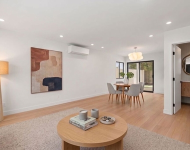5843 Whitworth Drive - Photo Thumbnail 5