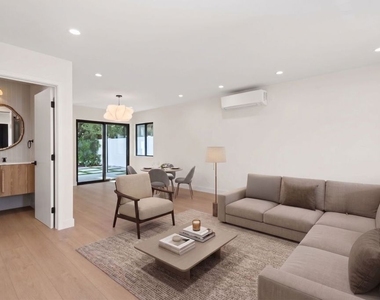 5841 Whitworth Drive - Photo Thumbnail 5