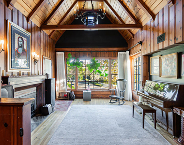 863 Manning Avenue - Photo Thumbnail 15