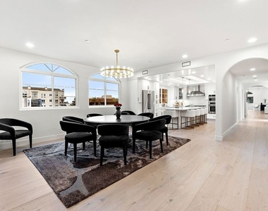 1182 Wellesley Avenue - Photo Thumbnail 24