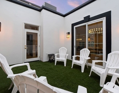 1182 Wellesley Avenue - Photo Thumbnail 15