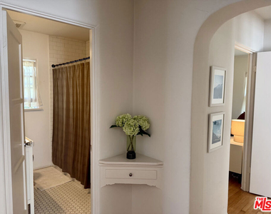 643 Vernon Avenue - Photo Thumbnail 17