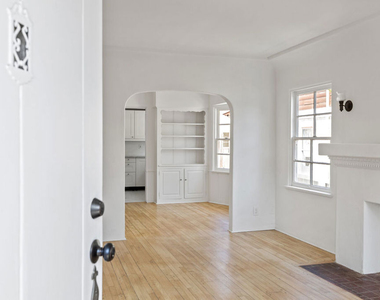643 Vernon Avenue - Photo Thumbnail 4