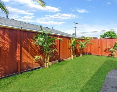 4058 Wade Street - Photo Thumbnail 19