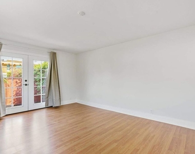 4058 Wade Street - Photo Thumbnail 10