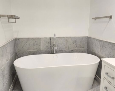 2122 Century Park Lane - Photo Thumbnail 11