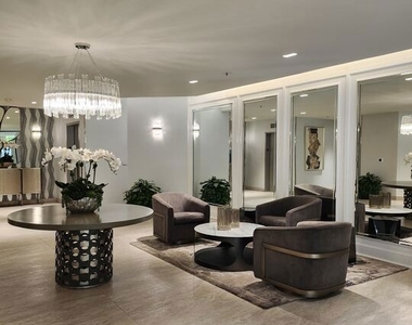 2122 Century Park Lane - Photo Thumbnail 32