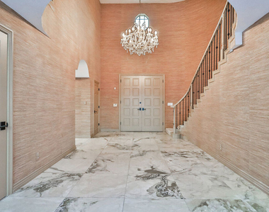 1030 Brooklawn Drive - Photo Thumbnail 6