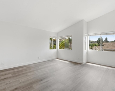 3926 Santa Nella Pl - Photo Thumbnail 31