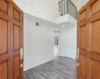 3926 Santa Nella Pl - Photo Thumbnail 4