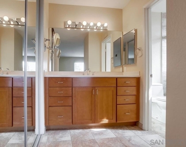 14140 Barrymore St. - Photo Thumbnail 32