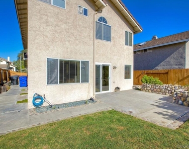 14718 Carmel Ridge Road - Photo Thumbnail 18
