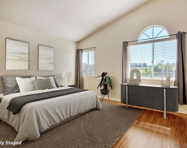 14718 Carmel Ridge Road - Photo Thumbnail 11