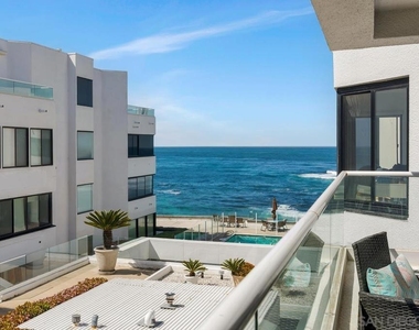 100 Coast - Photo Thumbnail 5