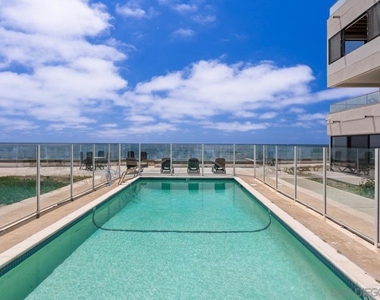 100 Coast - Photo Thumbnail 1