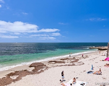 100 Coast - Photo Thumbnail 17
