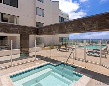 100 Coast - Photo Thumbnail 21