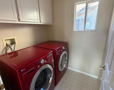 4912 Borders Street - Photo Thumbnail 19