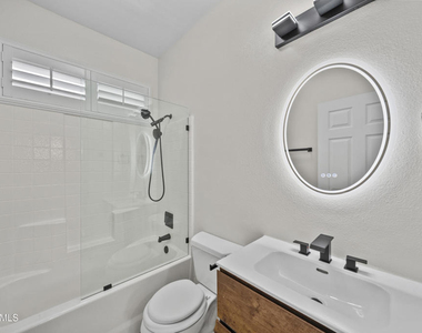 2503 Via Mantilla - Photo Thumbnail 19