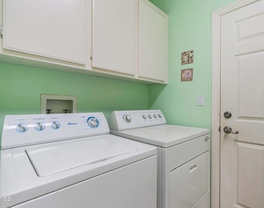 5405 Sunlight Street - Photo Thumbnail 27