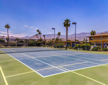 31200 Landau Boulevard - Photo Thumbnail 14