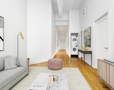 110 Greenwich Street - Photo Thumbnail 4