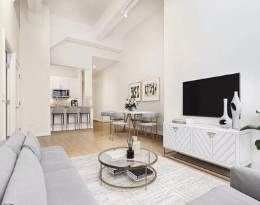 110 Greenwich Street - Photo Thumbnail 3