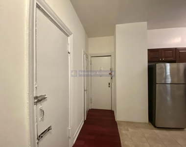 65 Fort Washington Avenue - Photo Thumbnail 1