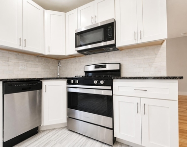 54 Vermilyea Ave - Photo Thumbnail 11