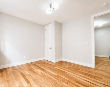 54 Vermilyea Ave - Photo Thumbnail 5