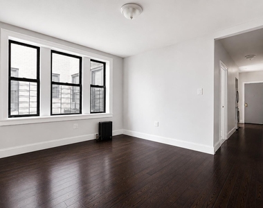 87 Post Avenue - Photo Thumbnail 2