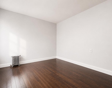 87 Post Avenue - Photo Thumbnail 4