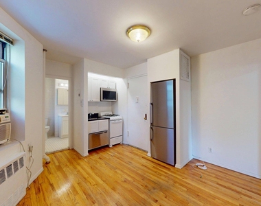 28 King Street - Photo Thumbnail 3