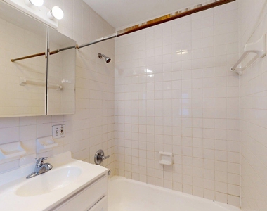 28 King Street - Photo Thumbnail 1
