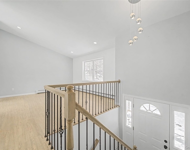 25 Clinton Street - Photo Thumbnail 6