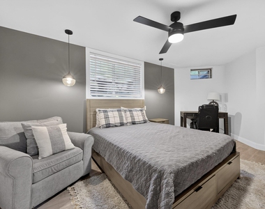 11 Sky View Court - Photo Thumbnail 30