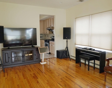 111 Fulton Avenue - Photo Thumbnail 3