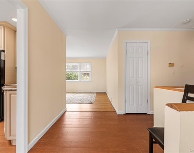 7 Kroll Street - Photo Thumbnail 1