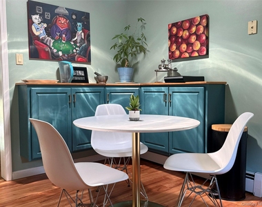 40 Simmons Lane - Photo Thumbnail 1