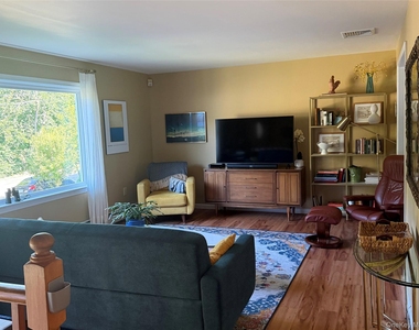 40 Simmons Lane - Photo Thumbnail 6