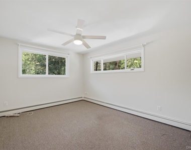 58 Carolyn Road E - Photo Thumbnail 21