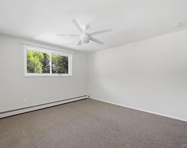 58 Carolyn Road E - Photo Thumbnail 17